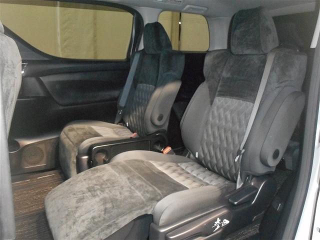 アルファード 2.5S 4WD フルセグ メモリーナビ DVD再生 ミュージックプレイヤー接続可 後席モニター バックカメラ 衝突被害軽減システム ETC ドラレコ 両側電動スライド LEDヘッドランプ 乗車定員7人(11枚目)