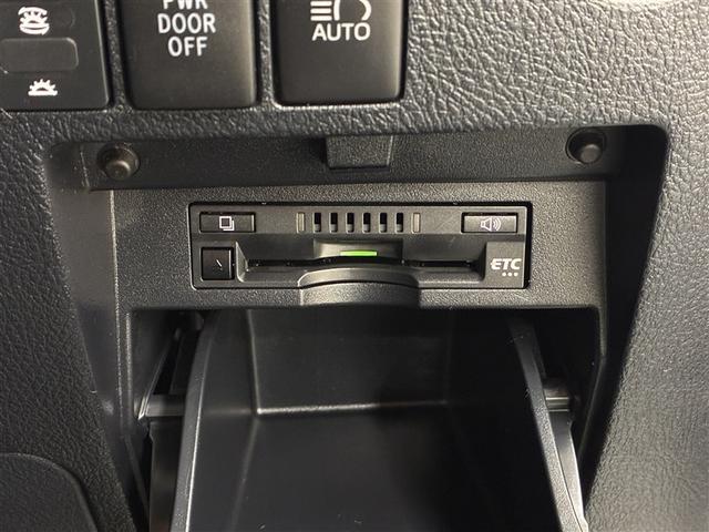 アルファード 2.5S 4WD フルセグ メモリーナビ DVD再生 ミュージックプレイヤー接続可 後席モニター バックカメラ 衝突被害軽減システム ETC ドラレコ 両側電動スライド LEDヘッドランプ 乗車定員7人(31枚目)