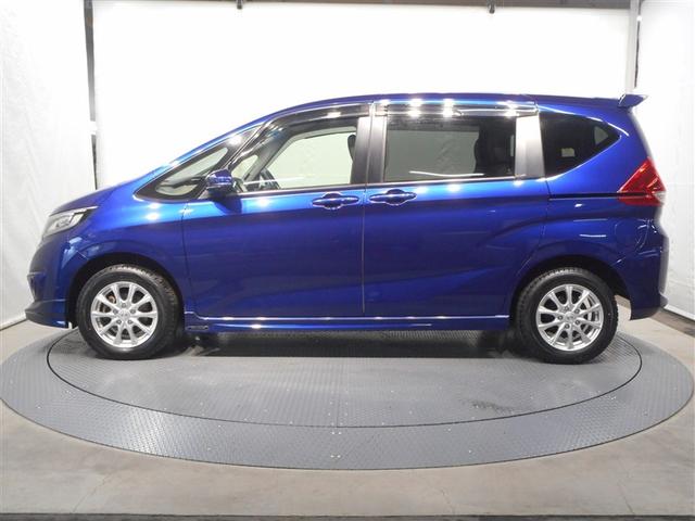 フリード G・ホンダセンシング 4WD フルセグ メモリーナビ DVD再生 後席モニター バックカメラ 衝突被害軽減システム ETC ドラレコ 両側電動スライド LEDヘッドランプ ウオークスルー 乗車定員6人 3列シート(3枚目)