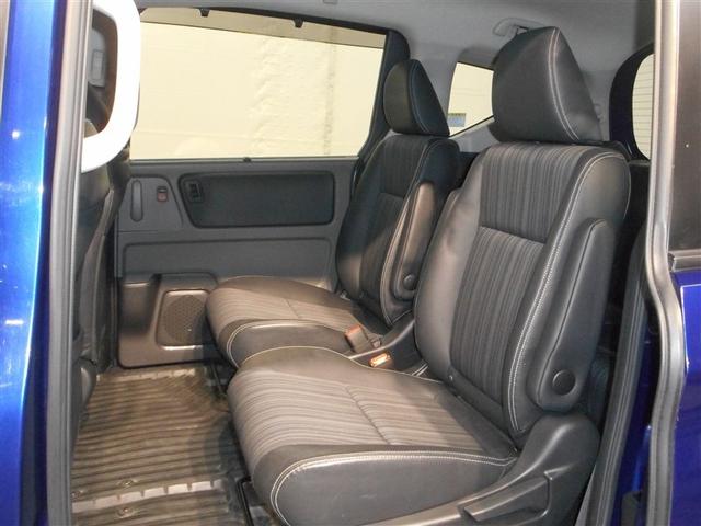 フリード G・ホンダセンシング 4WD フルセグ メモリーナビ DVD再生 後席モニター バックカメラ 衝突被害軽減システム ETC ドラレコ 両側電動スライド LEDヘッドランプ ウオークスルー 乗車定員6人 3列シート(10枚目)