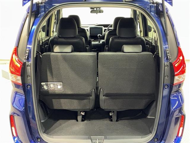 フリード G・ホンダセンシング 4WD フルセグ メモリーナビ DVD再生 後席モニター バックカメラ 衝突被害軽減システム ETC ドラレコ 両側電動スライド LEDヘッドランプ ウオークスルー 乗車定員6人 3列シート(12枚目)