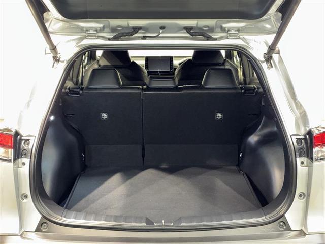カローラクロス ハイブリッド　Ｚ　４ＷＤ　フルセグ　メモリーナビ　ＤＶＤ再生　ミュージックプレイヤー接続可　バックカメラ　衝突被害軽減システム　ＬＥＤヘッドランプ　ワンオーナー（9枚目）
