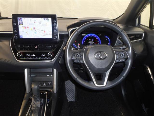 カローラクロス ハイブリッド　Ｚ　４ＷＤ　フルセグ　メモリーナビ　ＤＶＤ再生　ミュージックプレイヤー接続可　バックカメラ　衝突被害軽減システム　ＬＥＤヘッドランプ　ワンオーナー（12枚目）