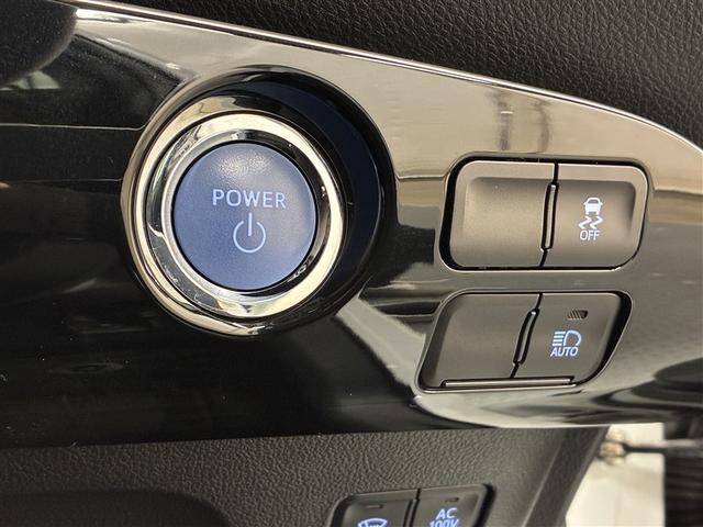 プリウス S 4WD メモリーナビ ミュージックプレイヤー接続可 バックカメラ 衝突被害軽減システム ETC LEDヘッドランプ(17枚目)