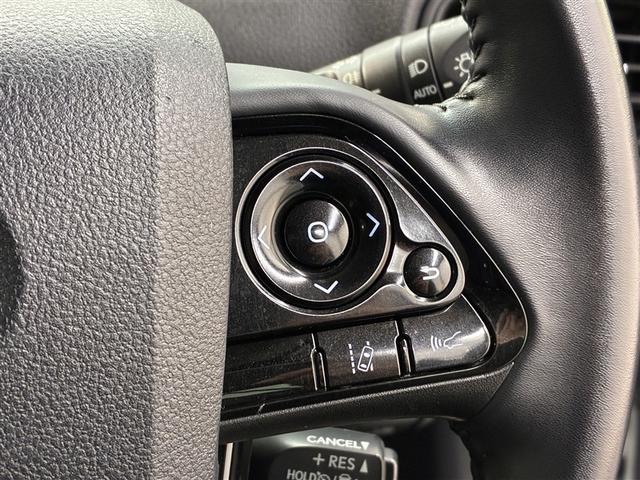 プリウス S 4WD メモリーナビ ミュージックプレイヤー接続可 バックカメラ 衝突被害軽減システム ETC LEDヘッドランプ(21枚目)