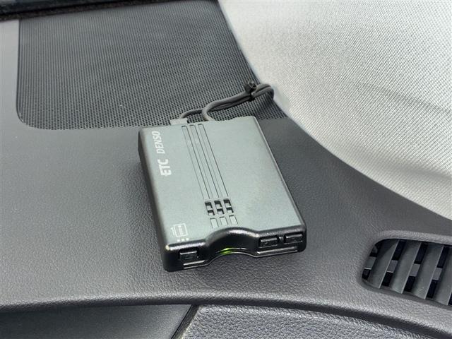 プリウス S 4WD メモリーナビ ミュージックプレイヤー接続可 バックカメラ 衝突被害軽減システム ETC LEDヘッドランプ(26枚目)