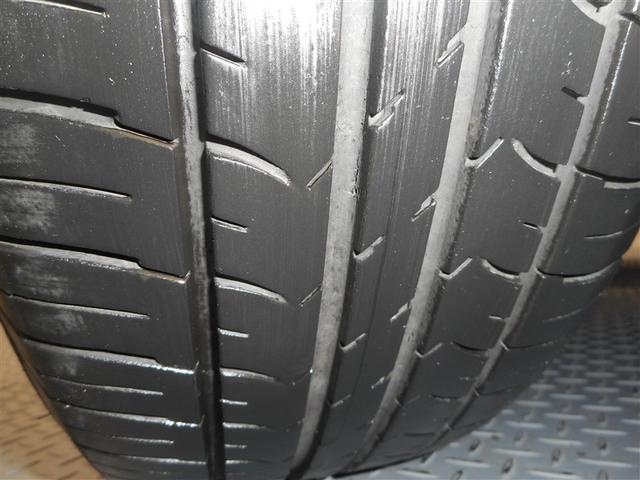 プリウス S 4WD メモリーナビ ミュージックプレイヤー接続可 バックカメラ 衝突被害軽減システム ETC LEDヘッドランプ(29枚目)