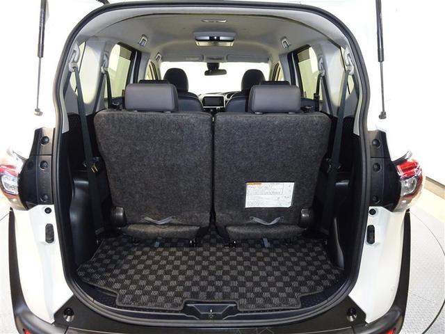 シエンタ Ｇ　クエロ　４ＷＤ　フルセグ　メモリーナビ　ＤＶＤ再生　ミュージックプレイヤー接続可　後席モニター　バックカメラ　衝突被害軽減システム　ＥＴＣ　両側電動スライド　ＬＥＤヘッドランプ　ウオークスルー　乗車定員６人（10枚目）