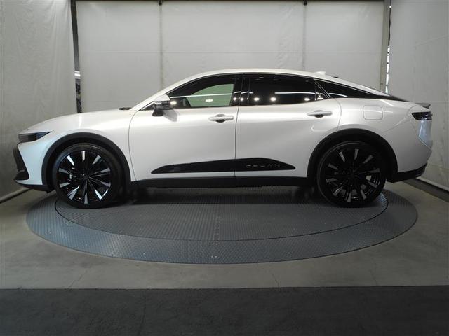 クラウンクロスオーバー ＲＳアドバンスド　革シート　サンルーフ　４ＷＤ　フルセグ　メモリーナビ　ミュージックプレイヤー接続可　バックカメラ　衝突被害軽減システム　ＥＴＣ　ドラレコ　ＬＥＤヘッドランプ　ワンオーナー（8枚目）