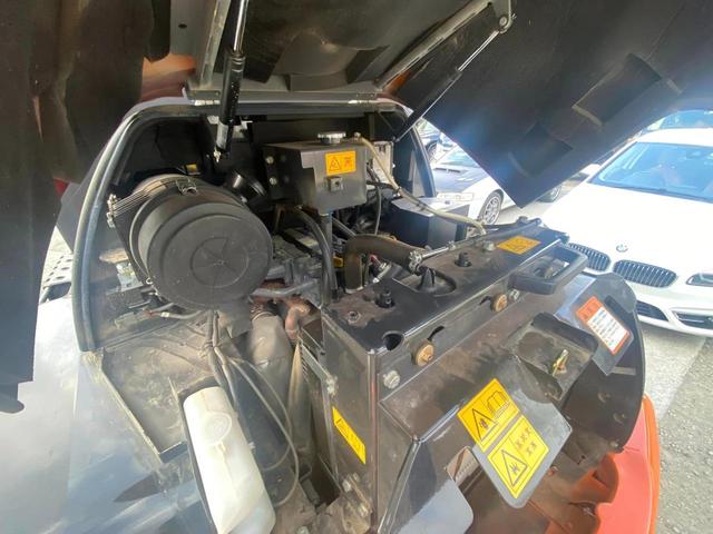 日本 　日立　ＺＷ８０Ｓ－５Ｂ　５５４時間　タイヤショベル　ライドコントロール　ツインヒーター　スパイク　ＬＥＤ作業灯（11枚目）