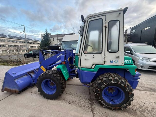 日本 コマツ WA40-3E タイヤショベル 除雪仕様1206時間 スノータイヤ チェーン(4枚目)