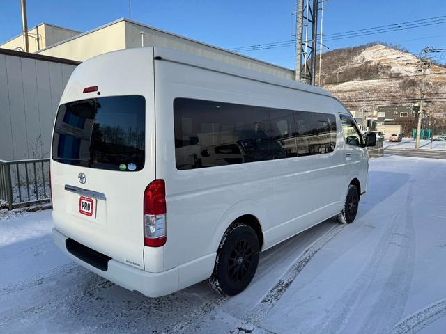 ハイエースバン SロングワイドDX GLパッケージ 寒冷地仕様 リアエアコン・リアヒーター・LEDヘッドライト・デジタルインナーミラー(2枚目)