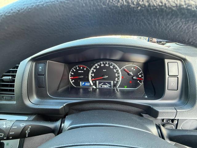 ハイエースバン SロングワイドDX GLパッケージ 寒冷地仕様 リアエアコン・リアヒーター・LEDヘッドライト・デジタルインナーミラー(5枚目)