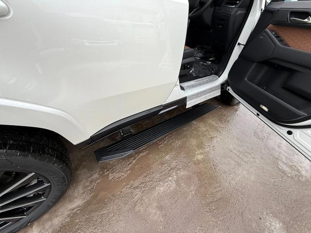 ＧＸ ＧＸ５５０　バージョンＬ　マークレビンソン　モデリスタエアロ　デジタルインナーミラー　パノラマルーフ（5枚目）