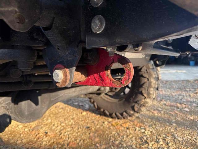 ランドクルーザー７０ 　３０ｔｈアニバーサリー　前後ＢＲＩＤＥシート　リフトアップ公認　前後デフロック　ＡＲＢバンパー　メソッド１７ホイール　バーフェン同色塗装　リア３色テール　ウッドステアリング　オーディオ組み込み（77枚目）