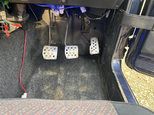 ジムニー ランドベンチャー　５型　最終ＭＴ　リフトアップ　エアコン　パワステ　ドライブレコーダー　ＥＴＣ　ＭＴタイヤ　ＣＤ　ミュージックプレイヤー接続可　アルミホイール　前後社外バンパー（28枚目）