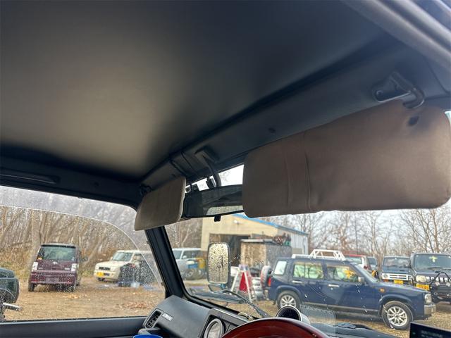 ジムニー ランドベンチャー　５型　最終ＭＴ　リフトアップ　エアコン　パワステ　ドライブレコーダー　ＥＴＣ　ＭＴタイヤ　ＣＤ　ミュージックプレイヤー接続可　アルミホイール　前後社外バンパー（31枚目）