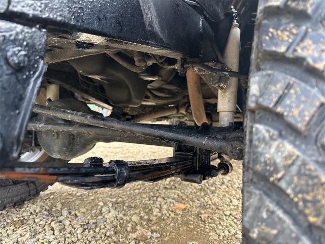 ジムニー ランドベンチャー　５型　最終ＭＴ　リフトアップ　エアコン　パワステ　ドライブレコーダー　ＥＴＣ　ＭＴタイヤ　ＣＤ　ミュージックプレイヤー接続可　アルミホイール　前後社外バンパー（39枚目）