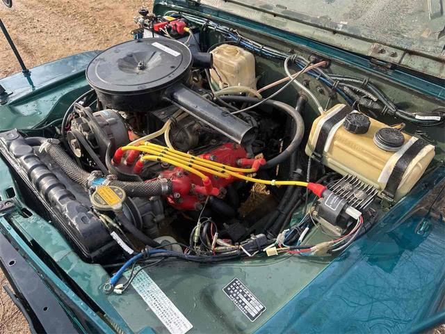 ジムニー 　ＳＪ１０幌　エンジン載せ替え　腰上オーバーホール済　ＳＪ３０ヘッド取付　点火強化　４ＷＤ　スズキスポーツアルミホイール　４速ＭＴ　ドア張替え　全塗装歴有（11枚目）