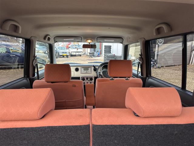 アルトラパン ターボ 4WD キーレスエントリー 電動格納ミラー シートヒーター ベンチシート AT ABS CD MD アルミホイール 衝突安全ボディ エアコン パワーステアリング パワーウィンドウ(5枚目)