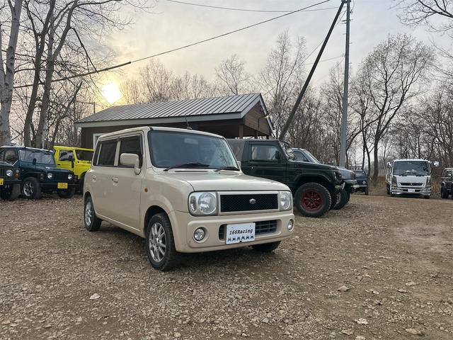 アルトラパン ターボ 4WD キーレスエントリー 電動格納ミラー シートヒーター ベンチシート AT ABS CD MD アルミホイール 衝突安全ボディ エアコン パワーステアリング パワーウィンドウ(7枚目)