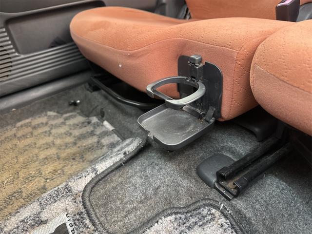 アルトラパン ターボ 4WD キーレスエントリー 電動格納ミラー シートヒーター ベンチシート AT ABS CD MD アルミホイール 衝突安全ボディ エアコン パワーステアリング パワーウィンドウ(45枚目)