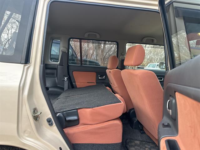アルトラパン ターボ 4WD キーレスエントリー 電動格納ミラー シートヒーター ベンチシート AT ABS CD MD アルミホイール 衝突安全ボディ エアコン パワーステアリング パワーウィンドウ(51枚目)