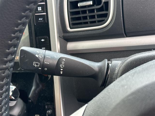 タント カスタムＲＳ　トップエディションＶＳ　ＳＡＩＩＩ　４ＷＤ　令和１年　全周囲カメラ　両側電動スライドドア　ナビ　ＴＶ　クリアランスソナー　衝突被害軽減システム　ハイビーム　オートライト　ＬＥＤヘッドランプ　スマートキー　アイドリングストップ（12枚目）