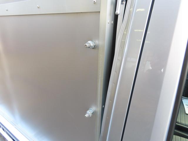 ハイゼットトラック スタンダード　３方開　キャンピング　移動事務所　トラベルハウス（31枚目）