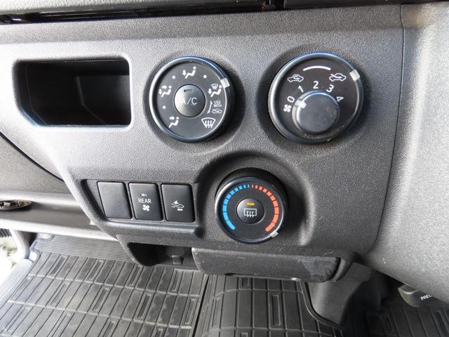 ハイエースバン ロングＤＸ　ＧＬパッケージ　ディーゼルターボ　４ＷＤ　４ＷＤ　寒冷地仕様　９人乗り　夏冬タイヤ（21枚目）