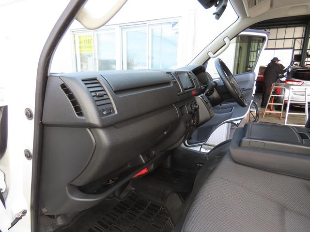 ハイエースバン ロングＤＸ　ＧＬパッケージ　ディーゼルターボ　４ＷＤ　４ＷＤ　寒冷地仕様　９人乗り　夏冬タイヤ（24枚目）