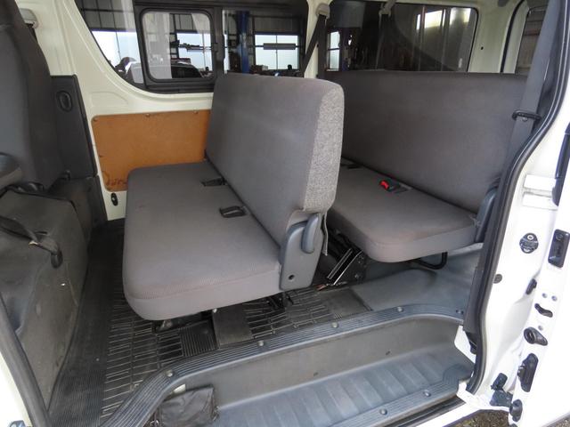 ハイエースバン ロングＤＸ　ＧＬパッケージ　ディーゼルターボ　４ＷＤ　４ＷＤ　寒冷地仕様　９人乗り　夏冬タイヤ（26枚目）