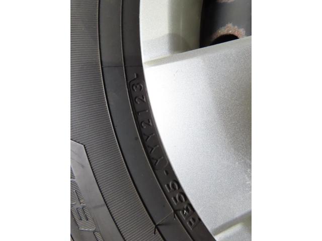 ハイエースバン ロングＤＸ　ＧＬパッケージ　ディーゼルターボ　４ＷＤ　４ＷＤ　寒冷地仕様　９人乗り　夏冬タイヤ（45枚目）