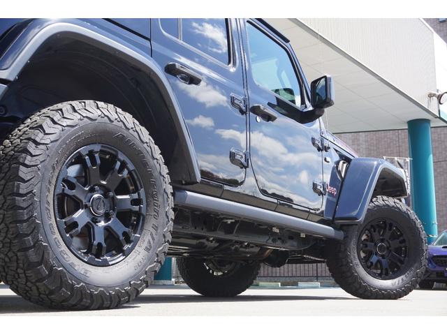 ジープ・ラングラーアンリミテッド ６速Ｍ／Ｔ　２０２４ｙＦＡＣＥ　ＲＵＢＩＣＯＮ　新車並行　ＨＩ　ＦＥＮＤＥＲ　／　ＢＳＭ　／　ＳＷＡＹＢＡＲ　／　ＡＬＰＩＮＥ　ＡＵＤＩＯ　／　ＥＴＣ　／　ステアリングヒーター　／　ＲＡＹＳ　１７ＡＷ　／　ＧＯＯＤＲＩＣＨ　Ａ／Ｔ　／　リアガラス　フィルム貼（18枚目）