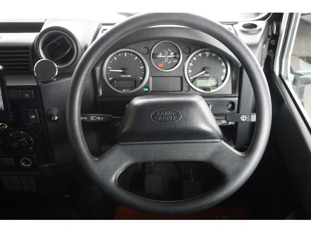 ディフェンダー １１０Ｓ　新車並行車両　ＴＤＣＩ　３７インチタイヤ　２．２Ｌ　ディーゼルエンジン　／　ＭＹ２０１３　／　新車並行　／　６ＭＴミッション　／　ＸＤ１７ＡＷ　／　ＥＴＣ　／　Ｂカメラ　／　Ｔｕｒｂｏ　Ｄｉｅｓｅｌ　Ｃｏｍｍｏｎ　Ｒａｉｌ　Ｉｎｊｅｃｔｉｏｎ（58枚目）