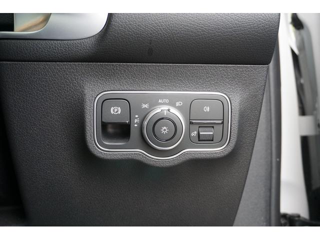 GLB GLB200d 4マチック AMGラインパッケージ パノスラ AMGラインP 360°カメラ ETC 4WD 純正20AW メモリ付Pシート シートヒーター Pリアゲート クルーズコントロール(61枚目)