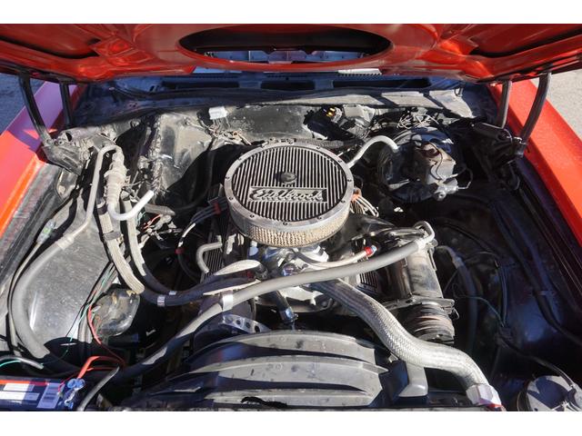 シボレーシェベル ＳＳ　シリアルマッチ　３５０ＡＴ　３８３ストローカー　３５０ＡＴ　３速　／　３８３ストローカー　Ｖ８　６．３００ｃｃ　／　Ｆ：２２５／６０Ｒ１５　Ｒ：２６５／６０Ｒ１５　／　ビニールトップ（2枚目）