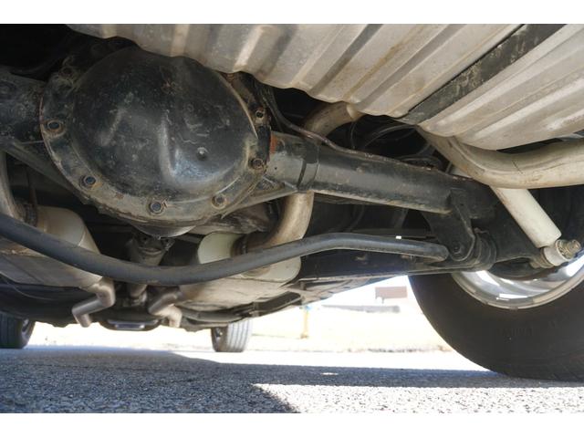 シボレーシェベル ＳＳ　シリアルマッチ　３５０ＡＴ　３８３ストローカー　３５０ＡＴ　３速　／　３８３ストローカー　Ｖ８　６．３００ｃｃ　／　Ｆ：２２５／６０Ｒ１５　Ｒ：２６５／６０Ｒ１５　／　ビニールトップ（41枚目）