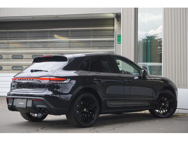 スポーツクロノ・専用２１ＡＷ内容盛りだくさんのＭａｃａｎＴの入庫です。法人オーナー・ガレージ保管の車両ですのでコンディション良いです。　お問い合わせはお早めに〇ＴＥＬ：０１２０−８２−５５５５