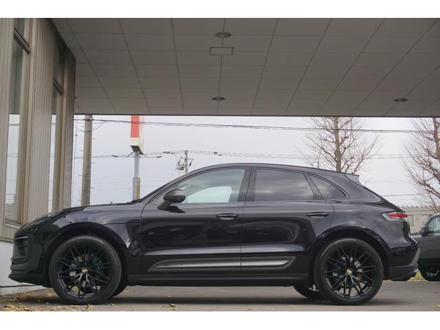 スポーツクロノ・専用２１ＡＷ内容盛りだくさんのＭａｃａｎＴの入庫です。法人オーナー・ガレージ保管の車両ですのでコンディション良いです。　お問い合わせはお早めに〇ＴＥＬ：０１２０−８２−５５５５