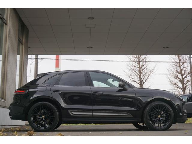 スポーツクロノ・専用２１ＡＷ内容盛りだくさんのＭａｃａｎＴの入庫です。法人オーナー・ガレージ保管の車両ですのでコンディション良いです。　お問い合わせはお早めに〇ＴＥＬ：０１２０−８２−５５５５