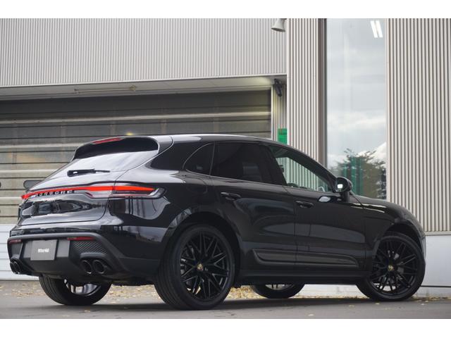 スポーツクロノ・専用２１ＡＷ内容盛りだくさんのＭａｃａｎＴの入庫です。法人オーナー・ガレージ保管の車両ですのでコンディション良いです。　お問い合わせはお早めに〇ＴＥＬ：０１２０−８２−５５５５