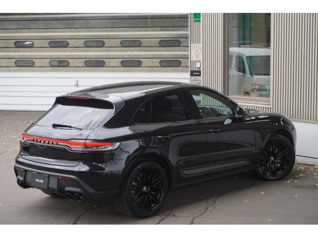 スポーツクロノ・専用２１ＡＷ内容盛りだくさんのＭａｃａｎＴの入庫です。法人オーナー・ガレージ保管の車両ですのでコンディション良いです。　お問い合わせはお早めに〇ＴＥＬ：０１２０−８２−５５５５