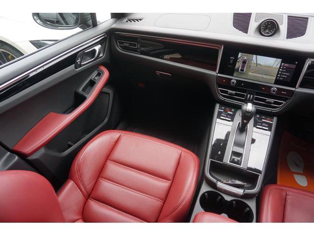 スポーツクロノ・専用２１ＡＷ内容盛りだくさんのＭａｃａｎＴの入庫です。法人オーナー・ガレージ保管の車両ですのでコンディション良いです。　お問い合わせはお早めに〇ＴＥＬ：０１２０−８２−５５５５