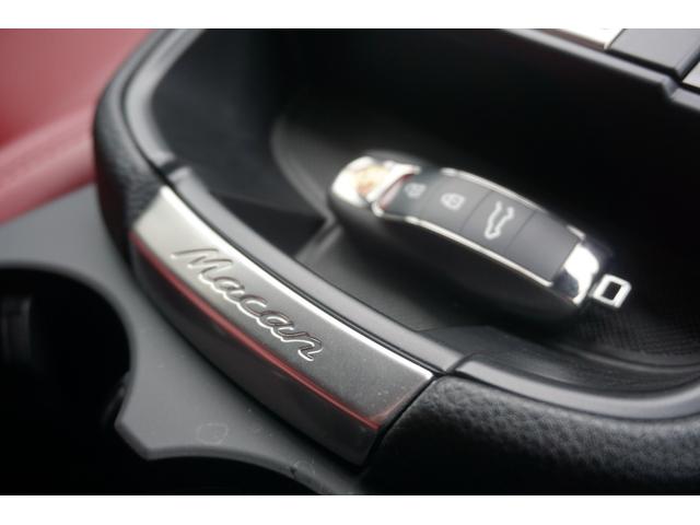 スポーツクロノ・専用２１ＡＷ内容盛りだくさんのＭａｃａｎＴの入庫です。法人オーナー・ガレージ保管の車両ですのでコンディション良いです。　お問い合わせはお早めに〇ＴＥＬ：０１２０−８２−５５５５