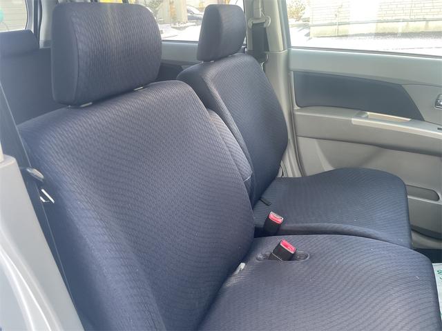 ワゴンＲ ＦＸリミテッド　４ＷＤ　スマートキー　シートヒーター　ベンチシート　ＣＶＴ　盗難防止システム　ＡＢＳ　アルミホイール　衝突安全ボディ　エアコン（6枚目）
