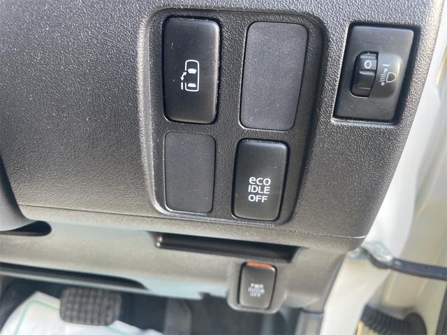 タント Ｇスペシャル　４ＷＤ　電動スライドドア　ナビ　スマートキー　アイドリングストップ　ベンチシート　ＣＶＴ　盗難防止システム　ＡＢＳ　ＣＤ　ＤＶＤ再生　ミュージックプレイヤー接続可　アルミホイール　衝突安全ボディ（3枚目）