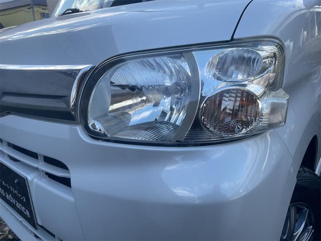 タント Ｇスペシャル　４ＷＤ　電動スライドドア　ナビ　スマートキー　アイドリングストップ　ベンチシート　ＣＶＴ　盗難防止システム　ＡＢＳ　ＣＤ　ＤＶＤ再生　ミュージックプレイヤー接続可　アルミホイール　衝突安全ボディ（10枚目）