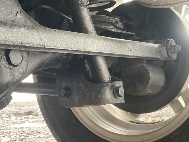 キックス ＲＸ　４ＷＤ　キーレスエントリー　電動格納ミラー　シートヒーター　ＡＴ　盗難防止システム　ＡＢＳ　ＣＤ（19枚目）