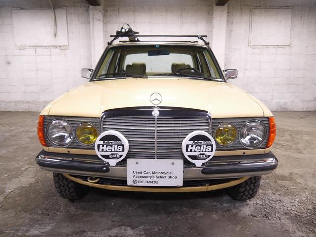 メルセデス・ベンツ ミディアムクラス 230E 北米仕様ヘッド メルセデス・ベンツ ミディアムクラス 230E 北米仕様ヘッド